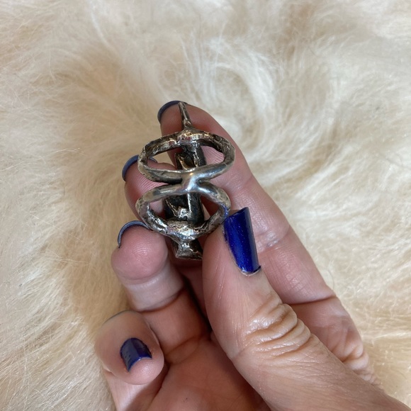 Lightning bolt ring - Picture 3 of 3